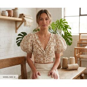 Midnight Sky Top Womens Large Linen Floral Crop Twist Front milkmaid Peasant New